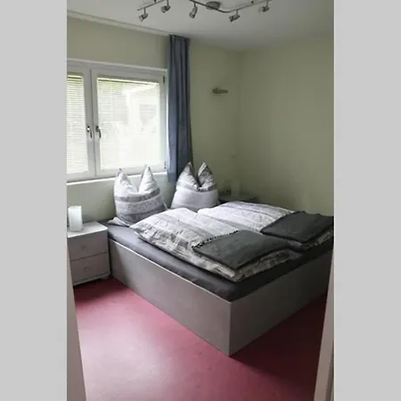 Apartment Ferienwohnung *
